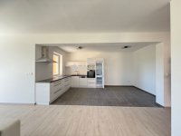 Eladó ikerház, Nagytarcsán 133.7 M Ft, 4 szobás