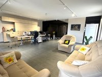 Eladó üzlethelyiség, Debrecenben 145 M Ft, 1 szobás