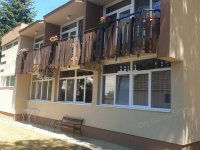 Eladó hotel, Balatonberényben 299 M Ft, 11 szobás