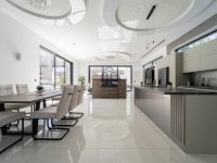 Eladó családi ház, Mogyoródon 550 M Ft, 7 szobás