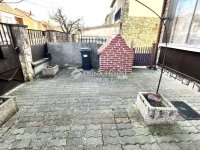 Eladó családi ház, Répcelakon 45.5 M Ft, 5 szobás