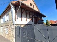 Eladó családi ház