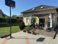 Eladó ikerház, Érden 129.9 M Ft, 5 szobás / költözzbe.hu