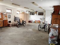 Eladó családi ház, Vecsésen 130 M Ft, 5 szobás