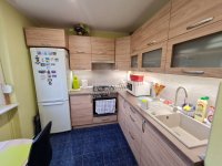 Eladó panellakás, Dunaújvárosban 31.5 M Ft, 1+1 szobás