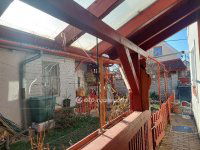 Eladó családi ház, Veszprémben 125 M Ft, 7 szobás