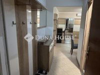 Eladó panellakás, Balatonalmádiban 72.9 M Ft, 4 szobás