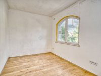 Eladó családi ház, XVIII. kerületben 290 M Ft, 9 szobás