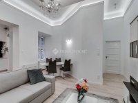 Eladó téglalakás, V. kerületben 128 M Ft, 3 szobás