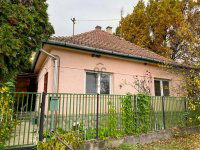 Eladó családi ház