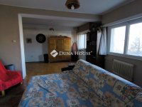 Eladó téglalakás, XII. kerületben 199.9 M Ft, 6 szobás