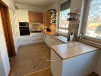 Eladó téglalakás, Pécsett 86 M Ft, 3 szobás