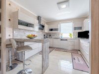 Eladó családi ház, Üllőn 299 M Ft, 6 szobás