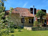 Eladó családi ház, Gödöllőn 184 M Ft, 8 szobás