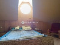 Eladó téglalakás, Mohácson 78.499 M Ft, 5 szobás