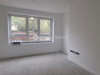 Eladó téglalakás, Pécsett 99.5 M Ft, 2+1 szobás