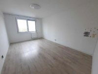 Kiadó panellakás, albérlet