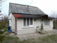 Eladó családi ház, Tápiószentmártonon 9 M Ft, 2 szobás