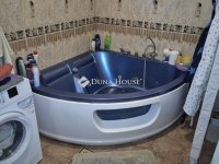 Eladó családi ház, IV. kerületben 98 M Ft, 3 szobás