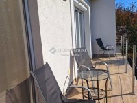 Eladó családi ház, Szadán 265 M Ft, 6 szobás