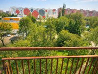 Eladó panellakás, III. kerületben 69 M Ft, 3 szobás