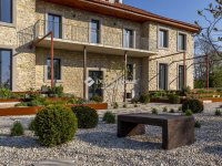 Eladó családi ház, Balatonudvariban 758.1 M Ft, 10 szobás