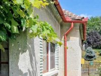 Eladó családi ház, Nemesszentandráson 25 M Ft, 2 szobás