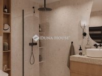 Eladó családi ház, Pécsett 99.9 M Ft, 1 szobás