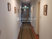 Eladó családi ház, Dunabogdányban 170 M Ft, 6+3 szobás