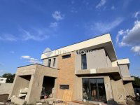 Eladó ikerház, Vecsésen 125 M Ft, 4+1 szobás