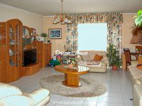 Kiadó családi ház, albérlet, Nyíregyházán 300 E Ft / hó