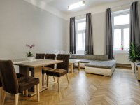 Kiadó téglalakás, albérlet