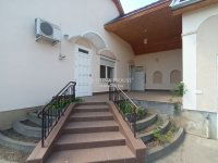 Eladó családi ház, Kecskeméten 97.9 M Ft, 3 szobás