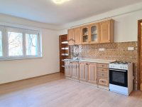 Eladó téglalakás, Székesfehérvárott 58.3 M Ft, 4 szobás