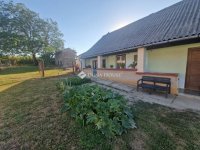 Eladó családi ház, Bissén 23 M Ft, 2 szobás