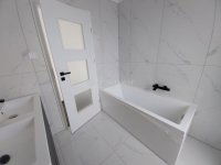 Eladó családi ház, Szegeden 180 M Ft, 1+5 szobás