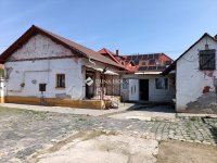 Eladó családi ház, Szegeden 72 M Ft, 3 szobás