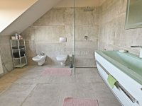 Eladó ikerház, Pécsett 179 M Ft, 4 szobás / költözzbe.hu