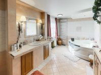 Eladó családi ház, Kecskeméten 119 M Ft, 6 szobás