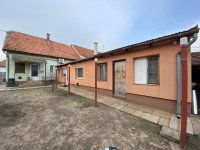 Eladó családi ház, Kiskunhalason 28.9 M Ft, 3 szobás