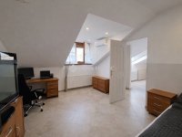 Eladó családi ház, Gödöllőn 380 M Ft, 10+1 szobás