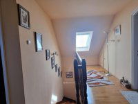 Eladó családi ház, Pápán 89.9 M Ft, 5 szobás