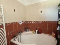 Eladó ikerház, Üllőn 82.5 M Ft, 4 szobás / költözzbe.hu