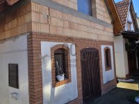 Eladó családi ház, Pakson 28.9 M Ft, 2 szobás