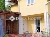 Eladó családi ház, Szentendrén 114.9 M Ft, 4 szobás
