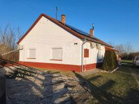 Eladó családi ház