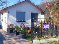 Eladó családi ház, Mányon 55 M Ft, 1+1 szobás