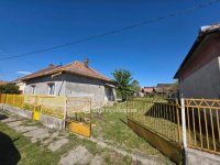 Eladó családi ház, Jászkisérén 8.5 M Ft, 2 szobás