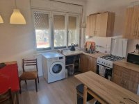 Eladó családi ház, Törtelen 9.5 M Ft, 1 szobás