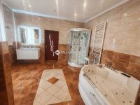 Eladó családi ház, XV. kerületben 185 M Ft, 4 szobás